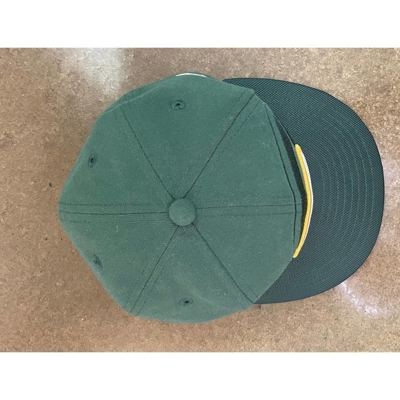 Green Bay Packer Fitted Baseball Hat - Picture 2 of 7